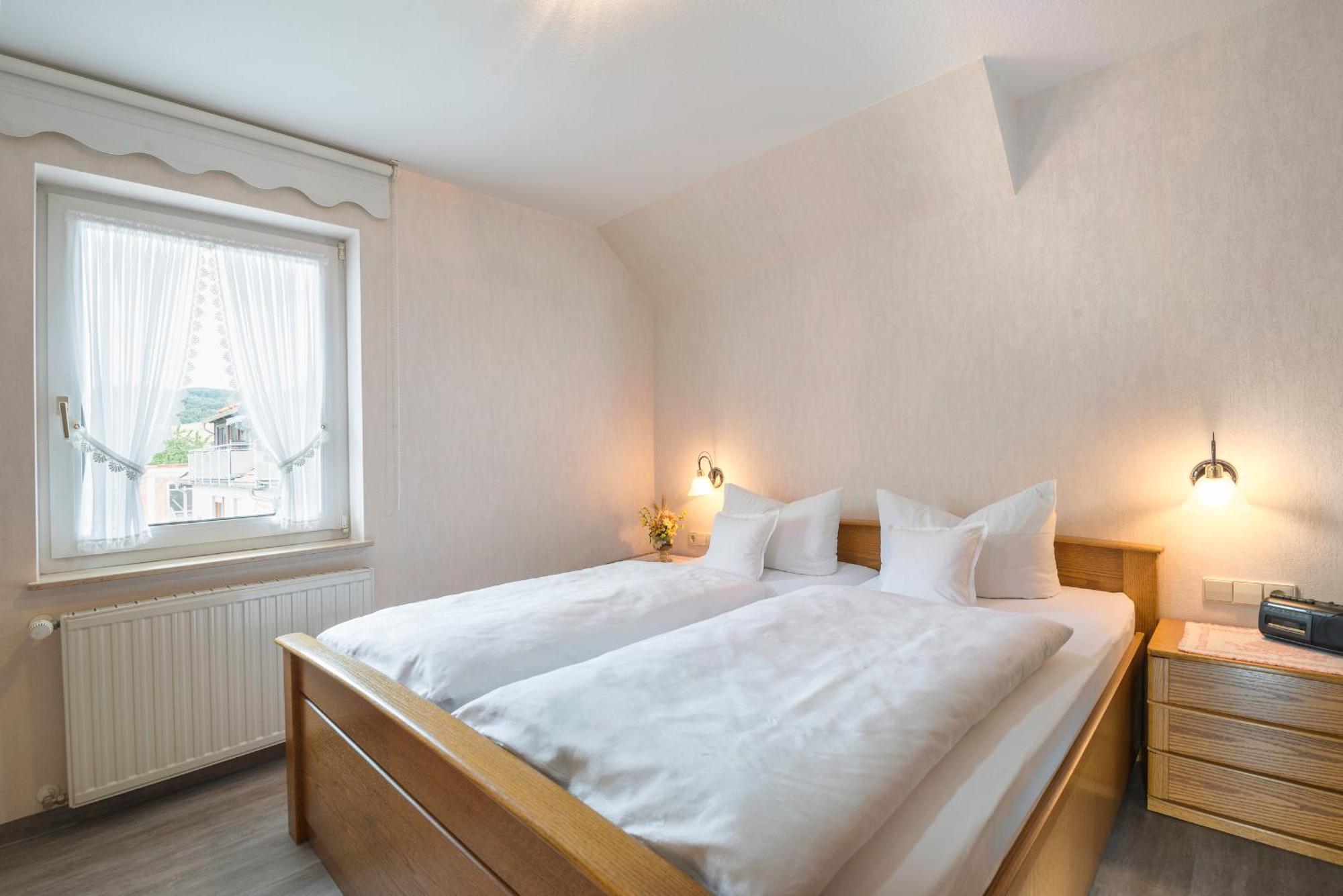 Gasthof-Ferienwohnung Zur Zweere Willingen  Kültér fotó
