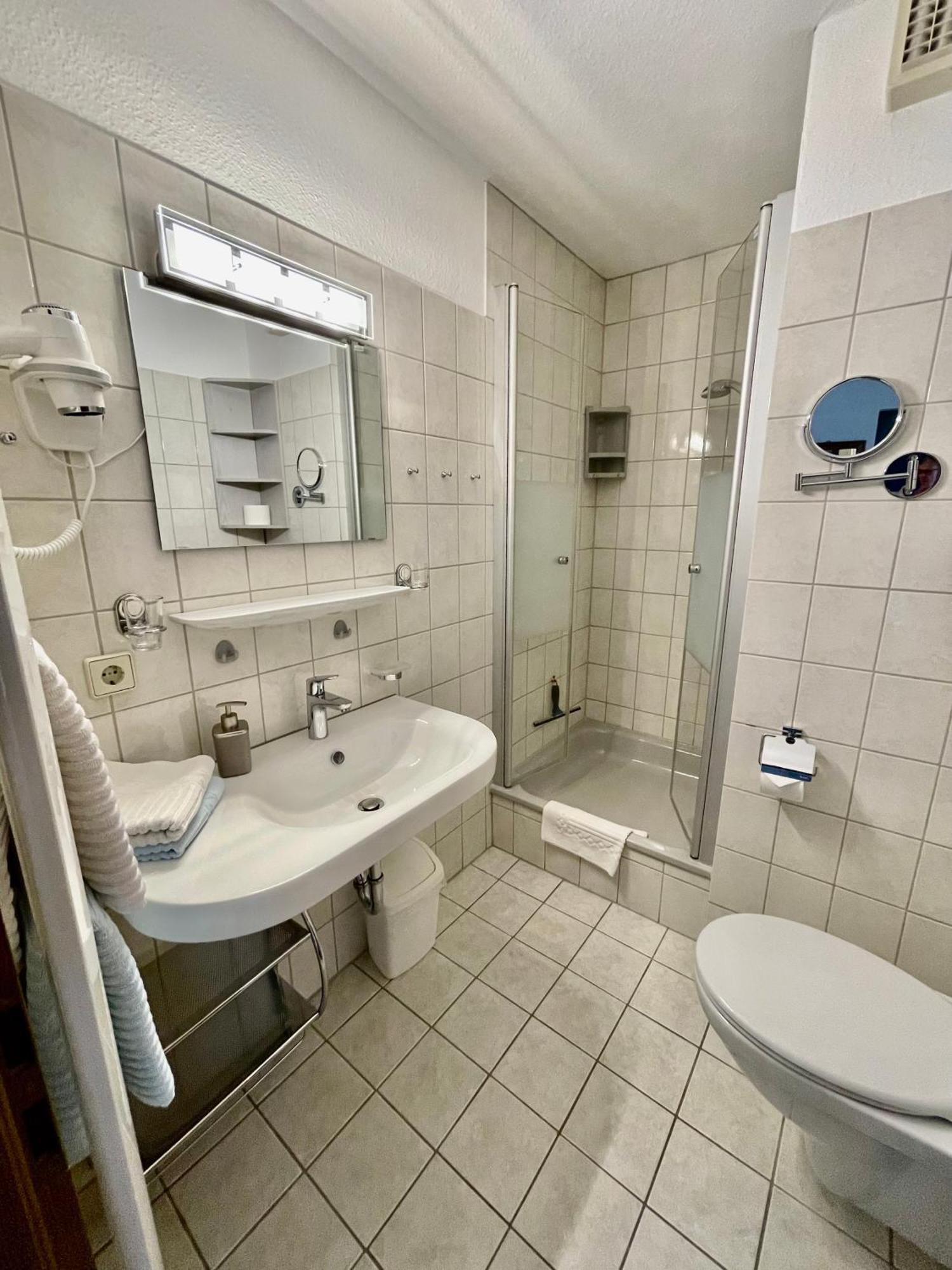 Gasthof-Ferienwohnung Zur Zweere Willingen  Kültér fotó